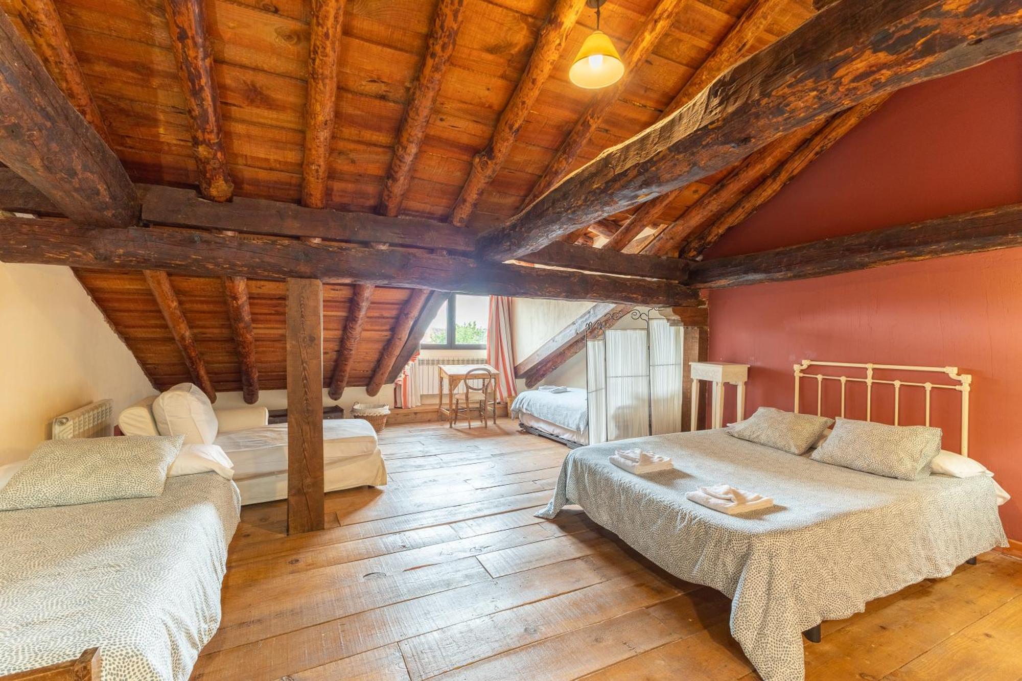 הוילה Santa Maria la Real de Nieva La Casona Y Casitas De Tabladillo מראה חיצוני תמונה